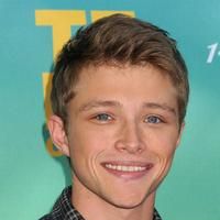 Sterling Knight - Teen Choice Awards 2011